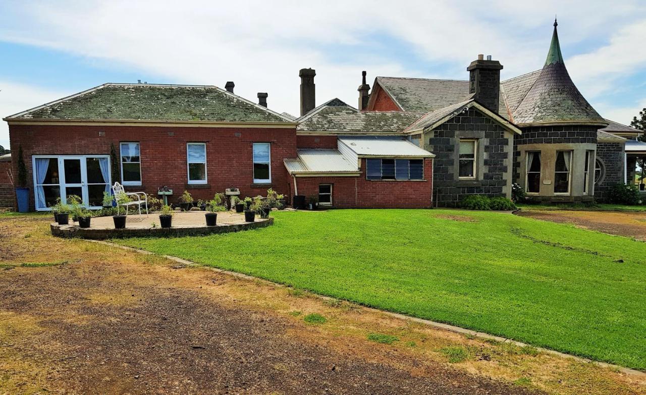 Coragulac House Cottages Alvie Exterior photo